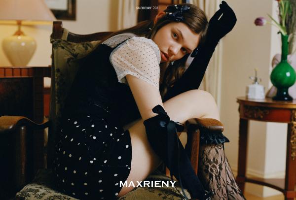 MAXRIENY 2021公主千金系列： 每个女孩都像公主千金般珍贵